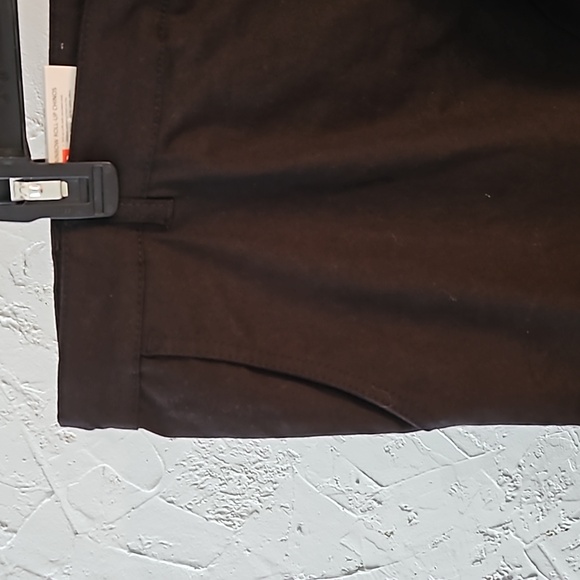 NWT Pride Bunny rainbow roll up black chino. Size 40. - Picture 4 of 12